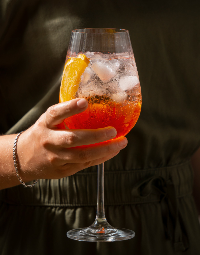https://edgeofgalena.com/images/carousel/goldmoor-inn-aperol-spritz.jpg
